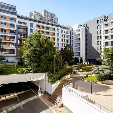 Garden - Parking & Security