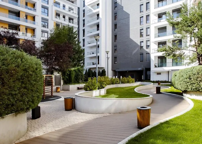 Garden - Parking & Security بلغراد